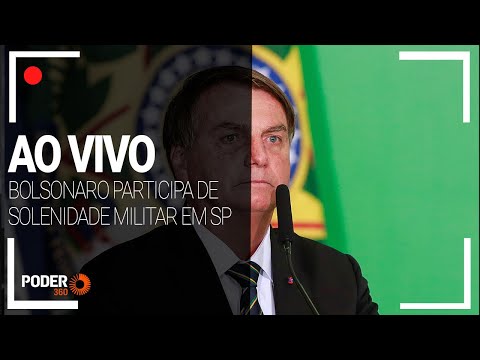 Jair Bolsonaro participa de solenidade militar em Pirassununga (SP)