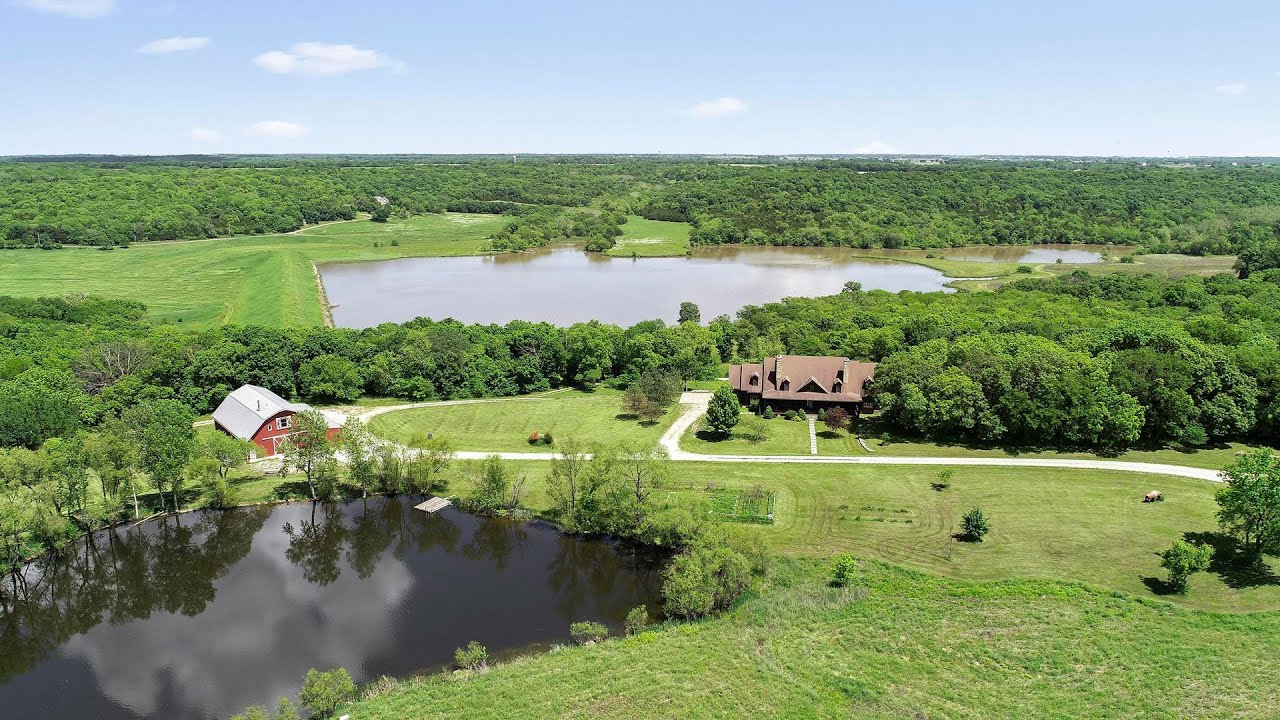 Lawrence KS Real Estate Video Tour // 704 E 850 Rd YouTube