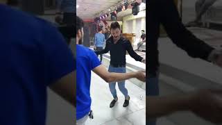 رقص شباب عراقيين يفلش😌