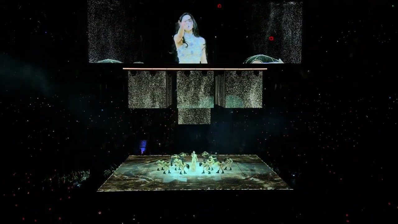 Mina (Twice) - “Stone Cold” Live at State Farm Arena in Atlanta (Feb. 27, 2026)