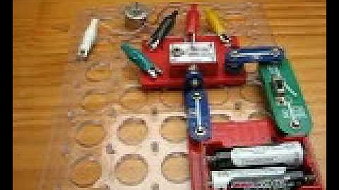 PICAXE-08M directly driving a bipolar mini stepper motor.