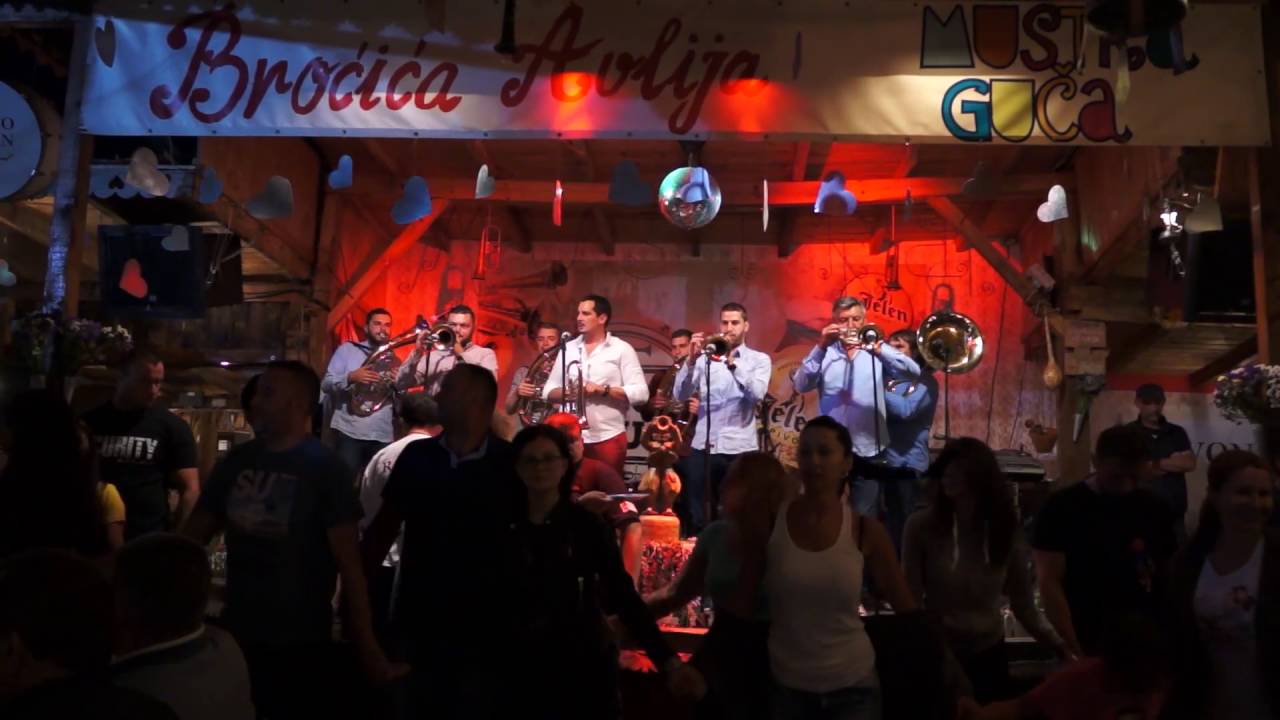 Dejan Lazarević Dva kola vezano Broćića Avlija 13.08.2016.