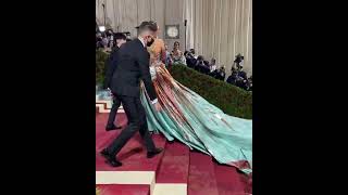 Blake lively Wearing transformational dress at the met gala 2022 | #blakelively #metgala