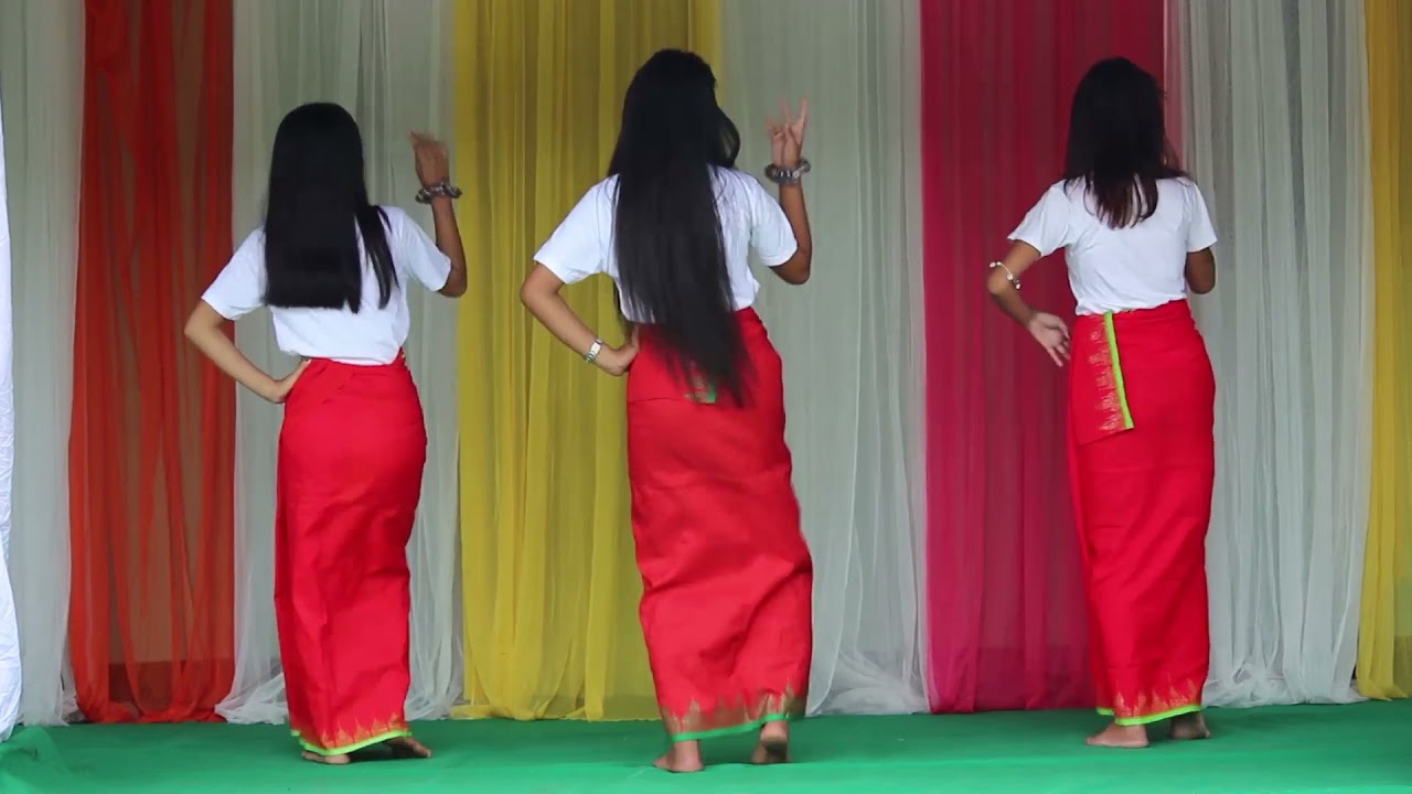  Manipuri dance performance