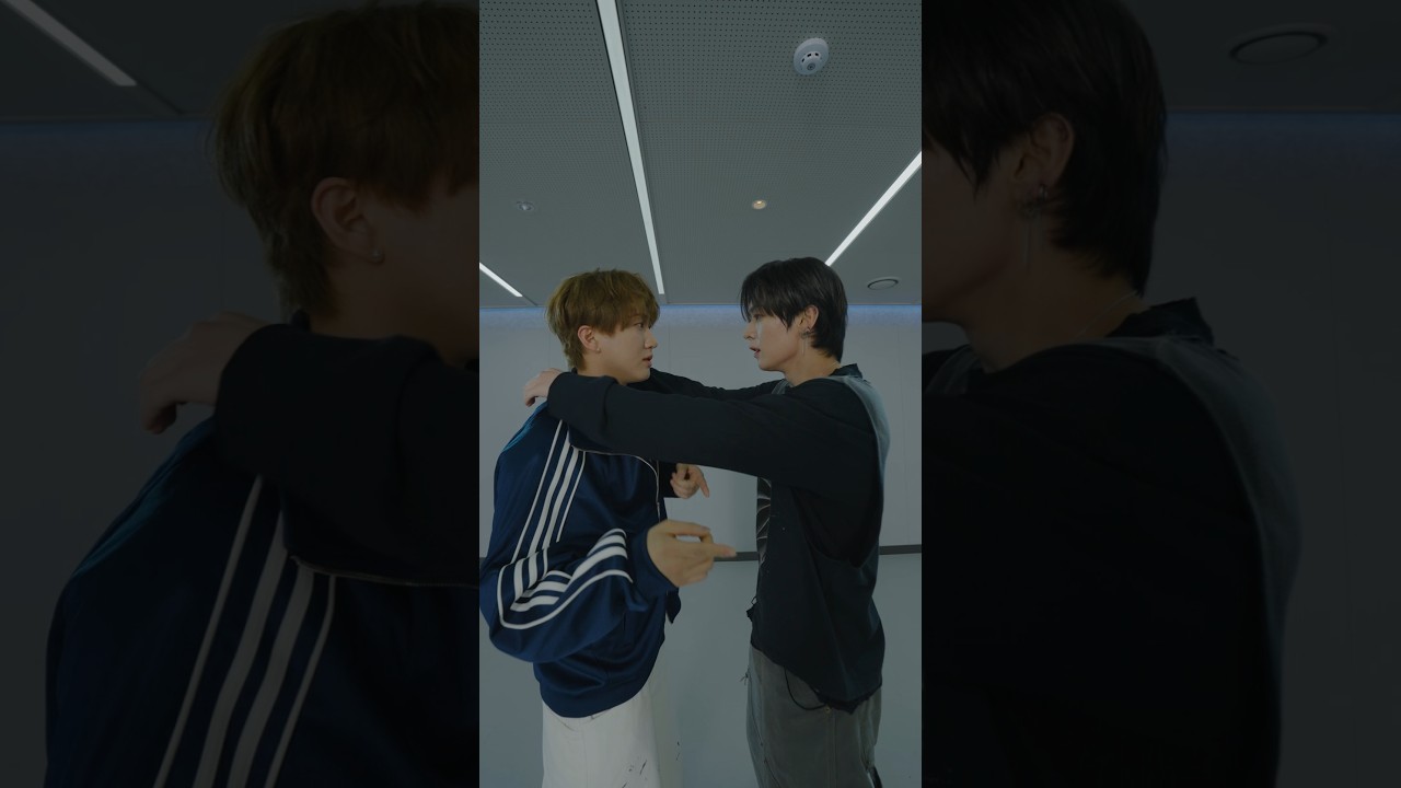 #LeeKnow & #Changbin #StrayKids #스트레이키즈 #리노 #창빈 #THIS_AND_THAT #StrayKidsComeback