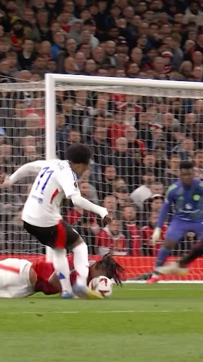 Leny Yoro’s commitment 💪