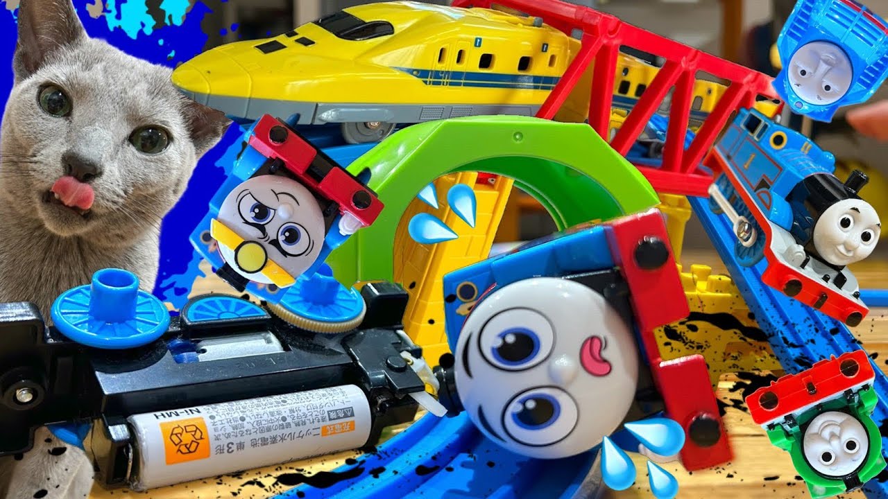 トーマス　プラレールトーマスがバラバラに！？電池や車輪をみんなで探してあげよう！