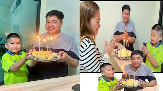 ทุเรียนเค้ก กHappy birthday to you papa วันเกิดปีนี้ขอให้ป๊าสุขภาพแข็งแรงนะคะ