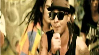 REDWINEcoolers - Kampung Halaman (Official Video Klip) REDWINEcoolers - Kampung Halaman (Official Video Klip)