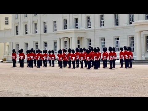 Video: De 8 beste Buckingham Palace-turene i 2022