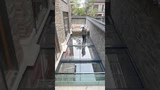 Sliding skylight improves indoor lighting and ventilation all year round#sunroom #retractableroof