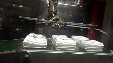 BL320EK- Bole injection moulding machine( Lunch box lids) - Korea