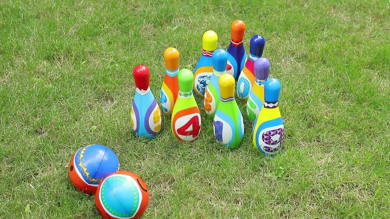Freecat Kids Bowling Toys Set, Toddler Indoor Outdoor Activity Play Game,  Soft 10 Foam Pins & Two Balls Playset, Birthday Gift for 1-3 Year Old