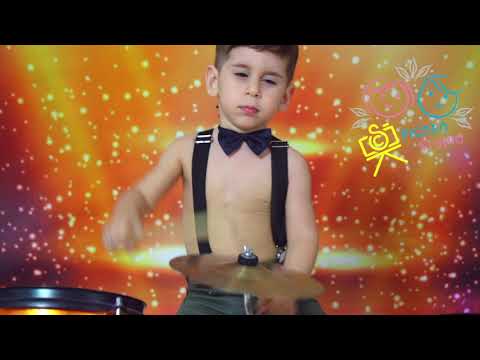 picolostudia პიკოლოსტუდია უმაგრესი დრამერი