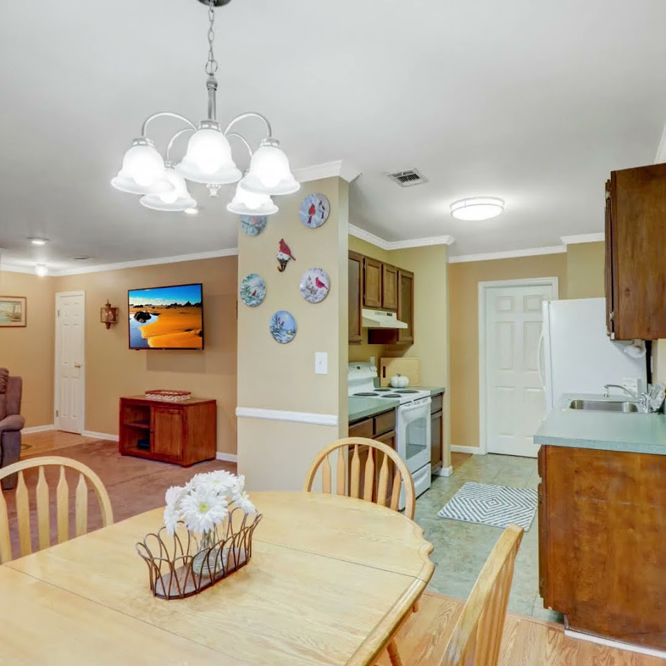 Long Island Real Estate Condo For Sale 137 Whalers Cove Babylon NY