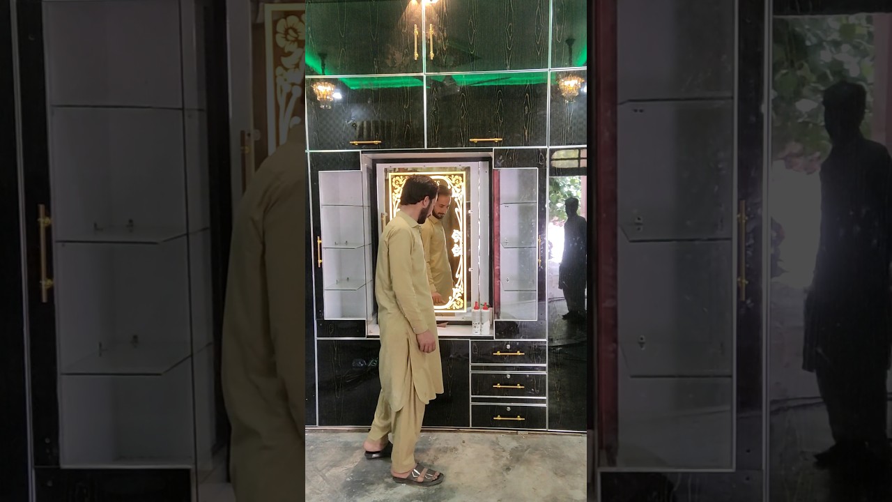 bidroom almari uv shit disaing 2025 and  .  media wall