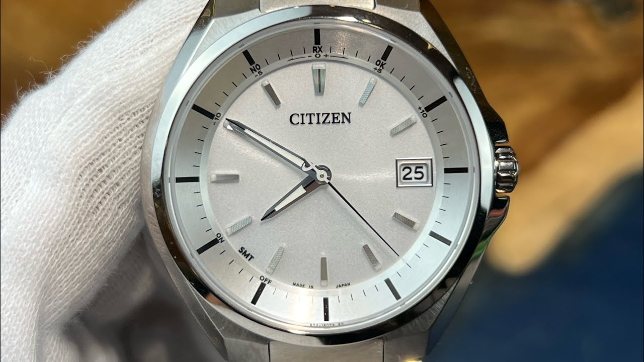 Citizen Eco-Drive CB3010-57A - YouTube