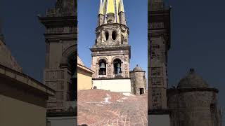 Repique de campanas para la primer llamada en Catedral de Guadalajara, 5 de febrero de 2023.