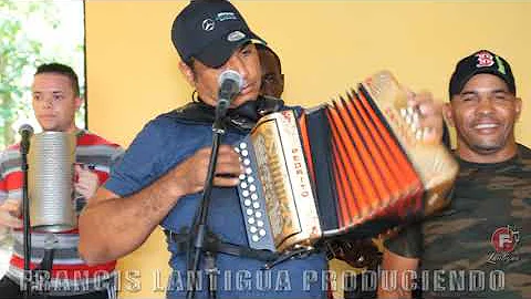 pedrito reynoso la magdalena fiesta privada En Viv...