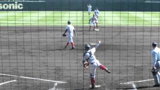 CIMG2533 20140322 第86回センバツ 3回表 豊川 氷見泰介捕手(3年) イニング間二塁送球