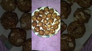 నువ్వుల పల్లి లడ్డు #laddu #health #benifits #calcium #protein #ironrichfoods #youtubeshorts