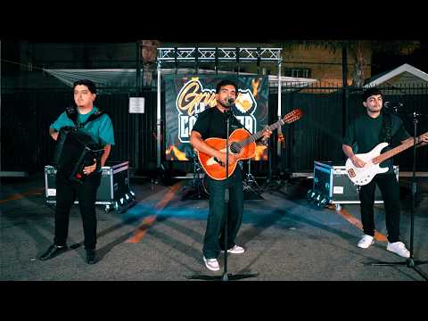 Grupo La Confianza - El Gallito [Inedita En Vivo]