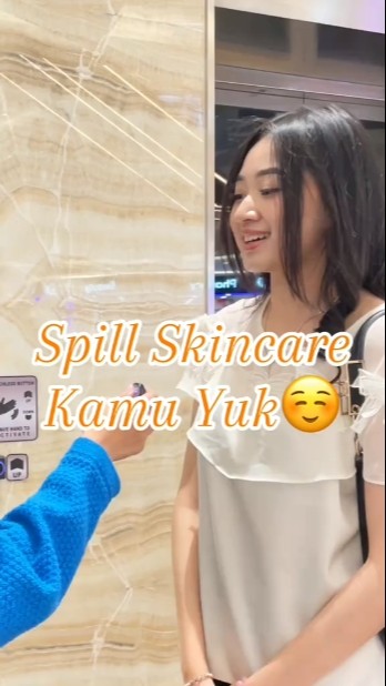 TANYA SKINCARE KE CEWEK CANTIK DI MALL 'KAKAK NYA CANTIK BANGET