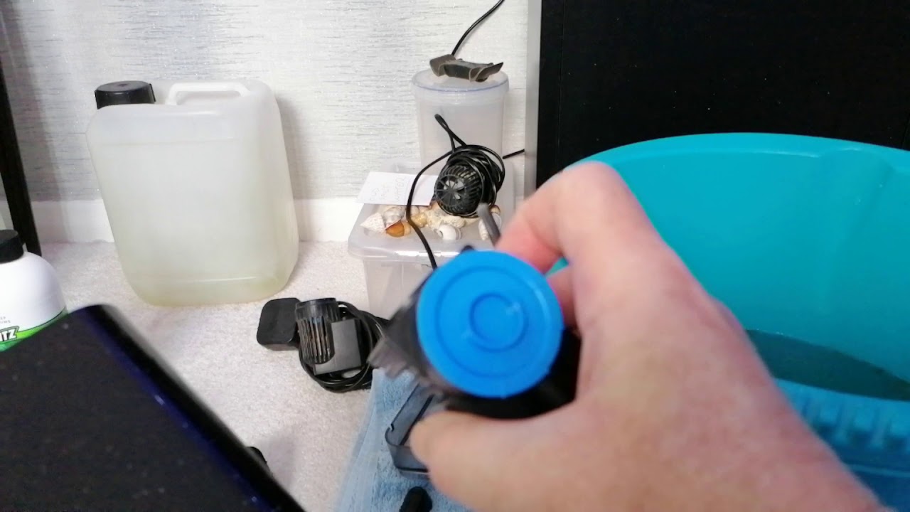 Juwel rio 125 rescape and a look at tunze internal filters. YouTube