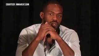 Jon Jones rompe disculpas a Daniel Cormier para el UFC 200