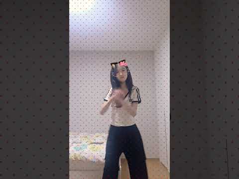 아이돌지망생# 춤 잘 못춰도 이해해주세욤!!#구독과좋아요 필수입니당❤️