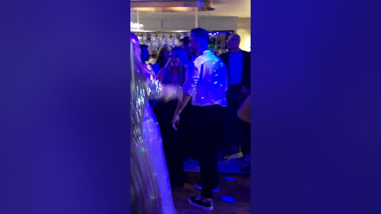 For a great wedding you need a DJ who can read the crowd