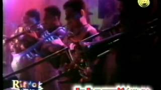 La Barra | Amame, seduceme (Gabriel Gonzalez) | Sociedad Belgrano (1997)