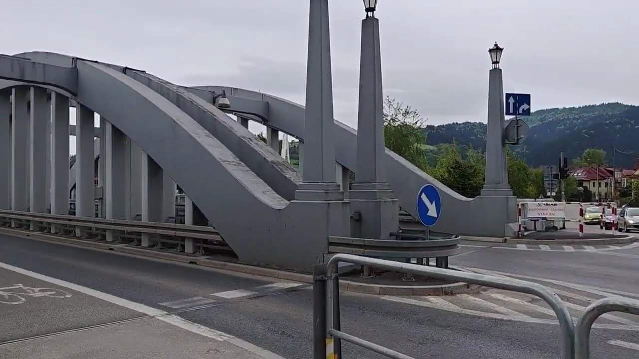 Krościenko nad Dunajcem - spacer po rynku i wzdłuż rzeki.