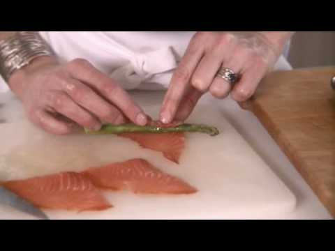 asparagus-wrapped-in-cold-smoked-salmon