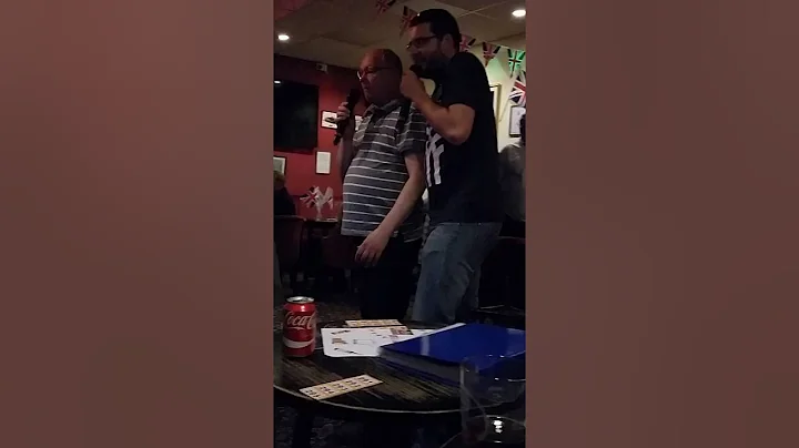 Paul & John Casper do Barbie Girl.