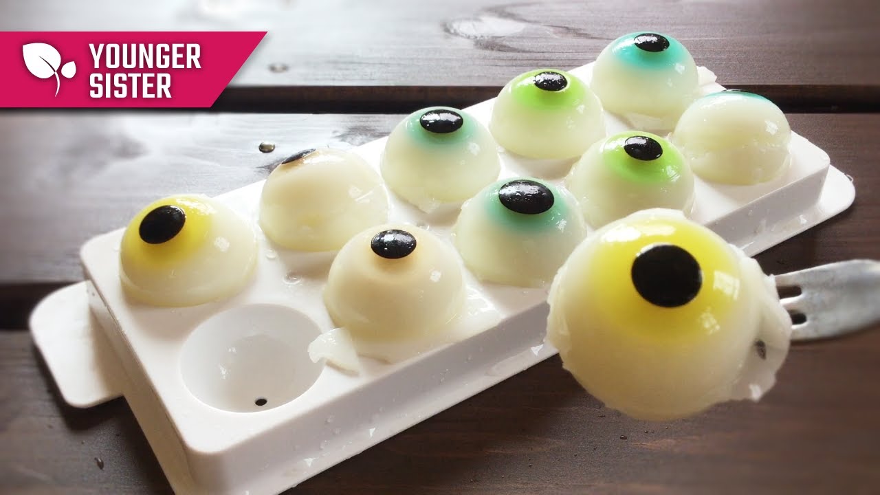 ゼラチンで作る 目玉の牛乳ゼリーの作り方 ハロウィンお菓子 かき氷シロップ How To Make Milk Jelly Halloween Version Kitchen Tanaka 妹レシピ Youtube