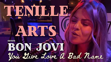 Tenille Arts covers Bon Jovi‘s “You Give Love A Bad Name” in a REALLY cool way