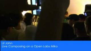 Lil Jon Makes A Beat On His Miko live!!!