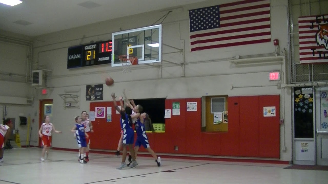 5 Gracie Hoganster School HoopsGirls vs. Jewett Street School