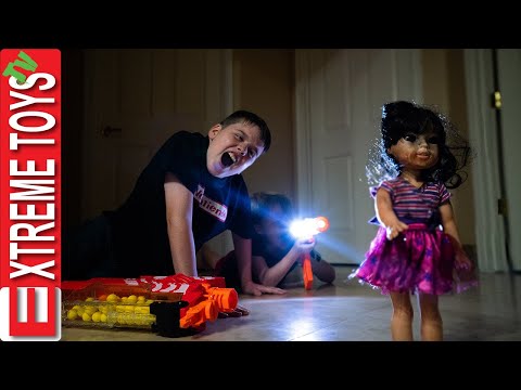 Crazy Doll Nerf Battle Round 3! Sneak Attack Squad VS Spooky Doll!