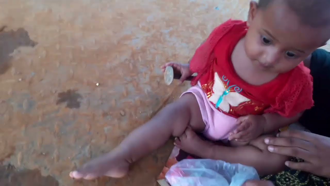 ফুটপাতের মেয়ে//free motion//