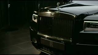 The Most Expensive SUV 2020 Rolls Royce Cullinan Black Badge mp4 00;00;15;09  00;00;35;15