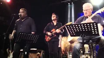 Take A Chance On Me - Bluey from Incognito feat. Citrus Sun Take A Chance On Me - Bluey from Incognito feat. Citrus Sun