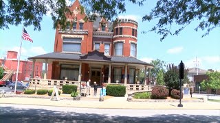 Wabash Valley Trust for Historic Preservation hosts St. Mary's Walking Tour