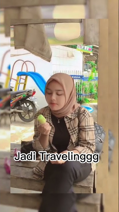 Si manis Ngemut Es Cream Manis