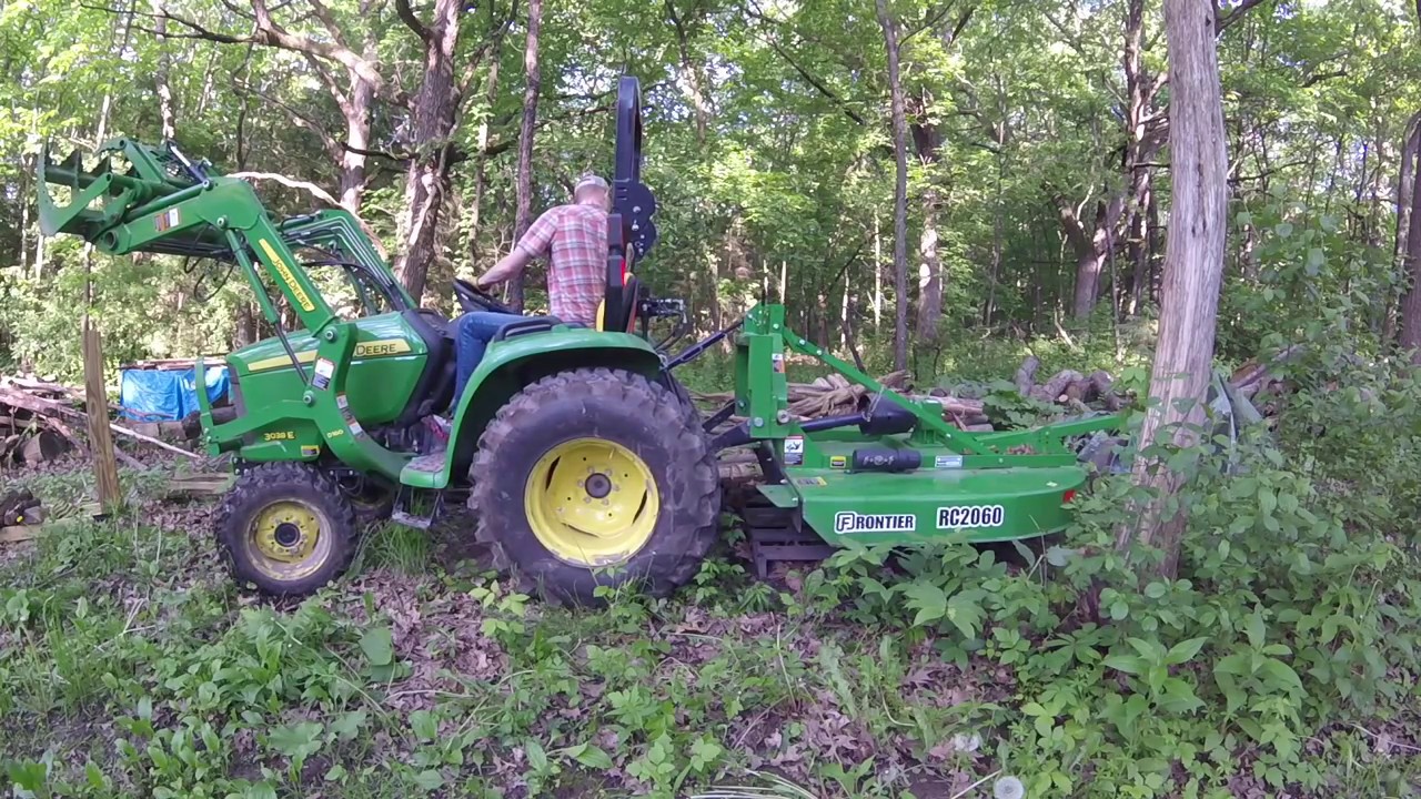 John Deere 3038e Switching Attachments And The Brush Hog Youtube