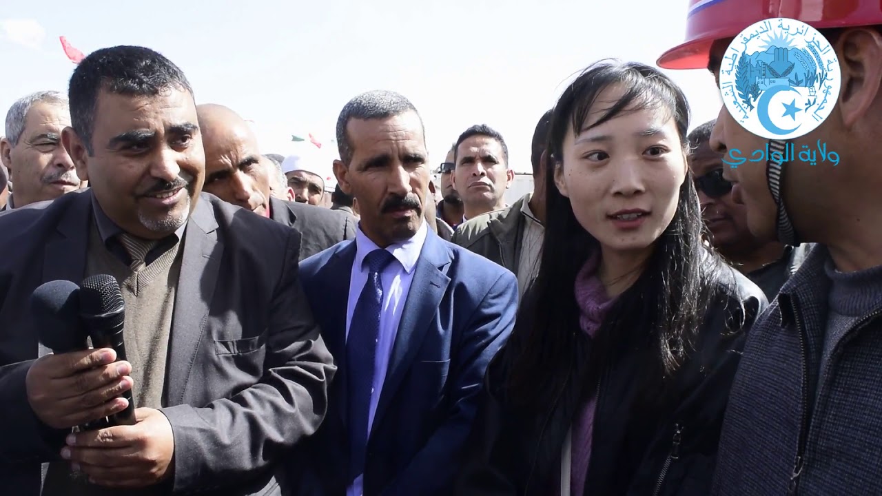 والي ولاية الوادي في زيارة للمقاطعة الإدارية المغير - 03 - زيارة نقب عميق بالأغفيان