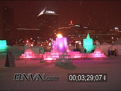 1/22/2004 St. Paul Winter Carnival Ice Castle Video.