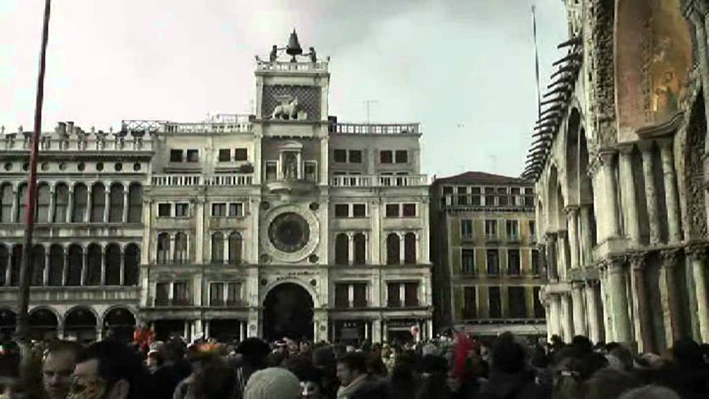 130208-Italy Carnevals