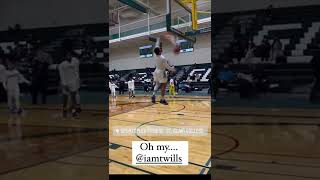 Celebrity 6’2 Saint Clair College guard Terrence Williams throws down a clean windmill pregame Net Worth